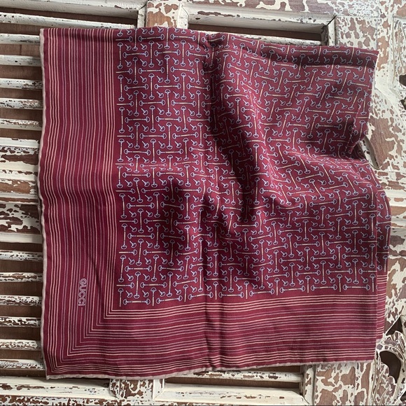 Gucci Vintage Scarf - Picture 4 of 6
